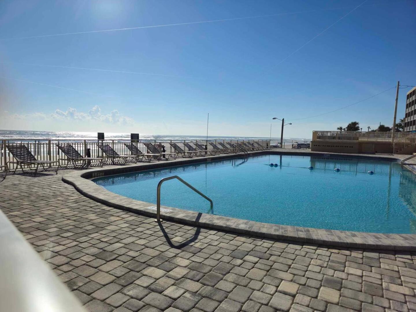 Turquoise Beach Retreat~King Bed~Daytona Beach Exterior photo